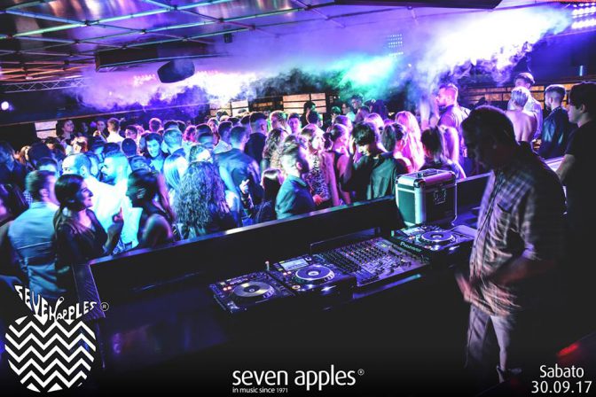 discoteca seven apples