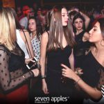 discoteca ragazze seven apples versilia